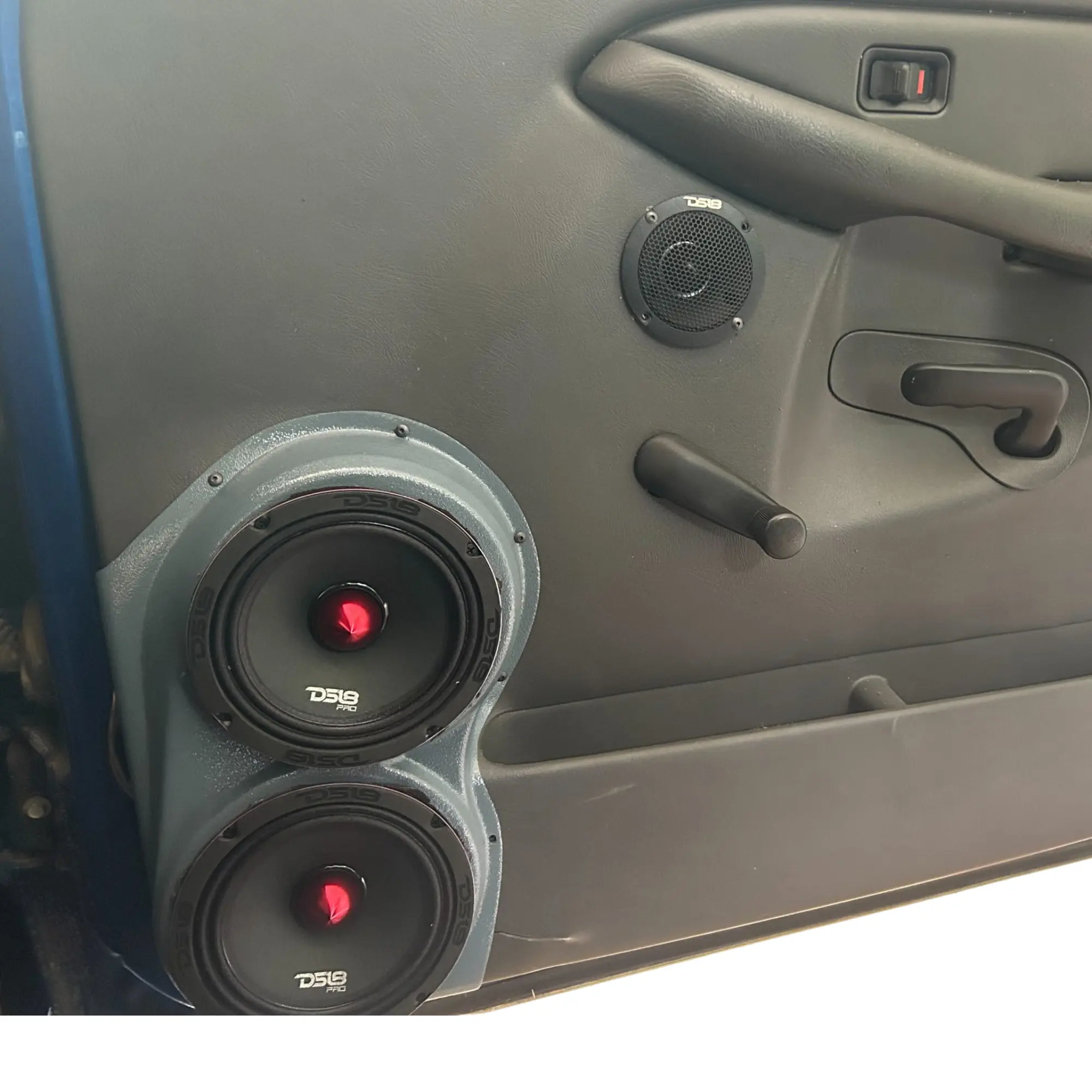 Front Door Dual 6.5 in Speaker Pods for 2000-2006 Chevrolet Silverado GMC Sierra Front Door Custom Speaker Pods for the 2000-2006 Chevrolet Silverado GMC Sierra to hold Dual 6.5 in speakers for car audio installation upgrade