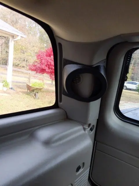 Rear D-Pillar 6.5 in Speaker Pods for 2000-2006 Cadillac Escalade Chevrolet Avalanche Silverado Tahoe Suburban GMC Sierra Yukon Rear D-Pillar Custom Speaker Pods for the 2000-2006 Cadillac Escalade Chevrolet Avalanche Silverado Tahoe Suburban GMC Sierra Yukon to hold 6.5 in speakers for car audio installation upgrade