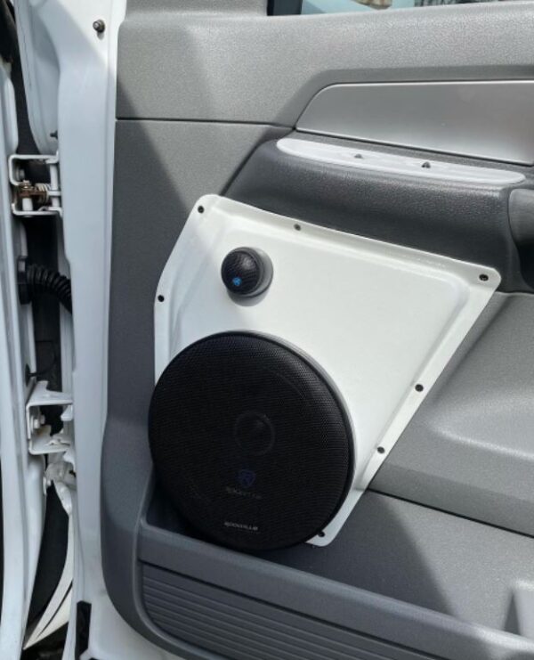 customer image Speaker Upgrade for the Front Door of your 2006-2008 Dodge Ram. Easy installation of a 6.5" Component Set for the most powerful car stereo possible.