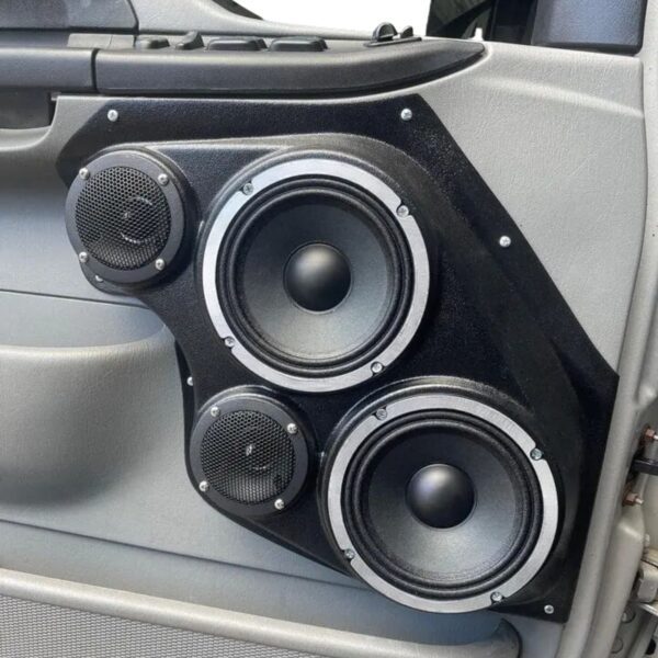 customer image Speaker Upgrade for the Front Door of your 1999-2007 Ford F250, F350, Excursion. Easy installation of a Dual 6.5" Midrange and Dual 3.5" Super Tweeter for the most powerful car stereo possible.