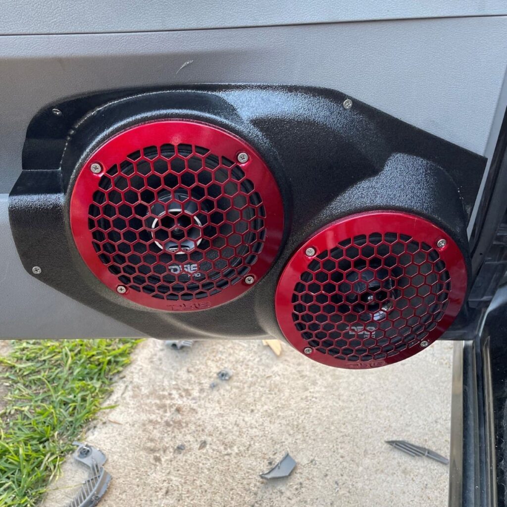 center ortho Speaker Upgrade for the Front Door of your 2006-2007 Dodge Charger. Easy installation of a Dual 6.5" Midrange for the most powerful car stereo possible.