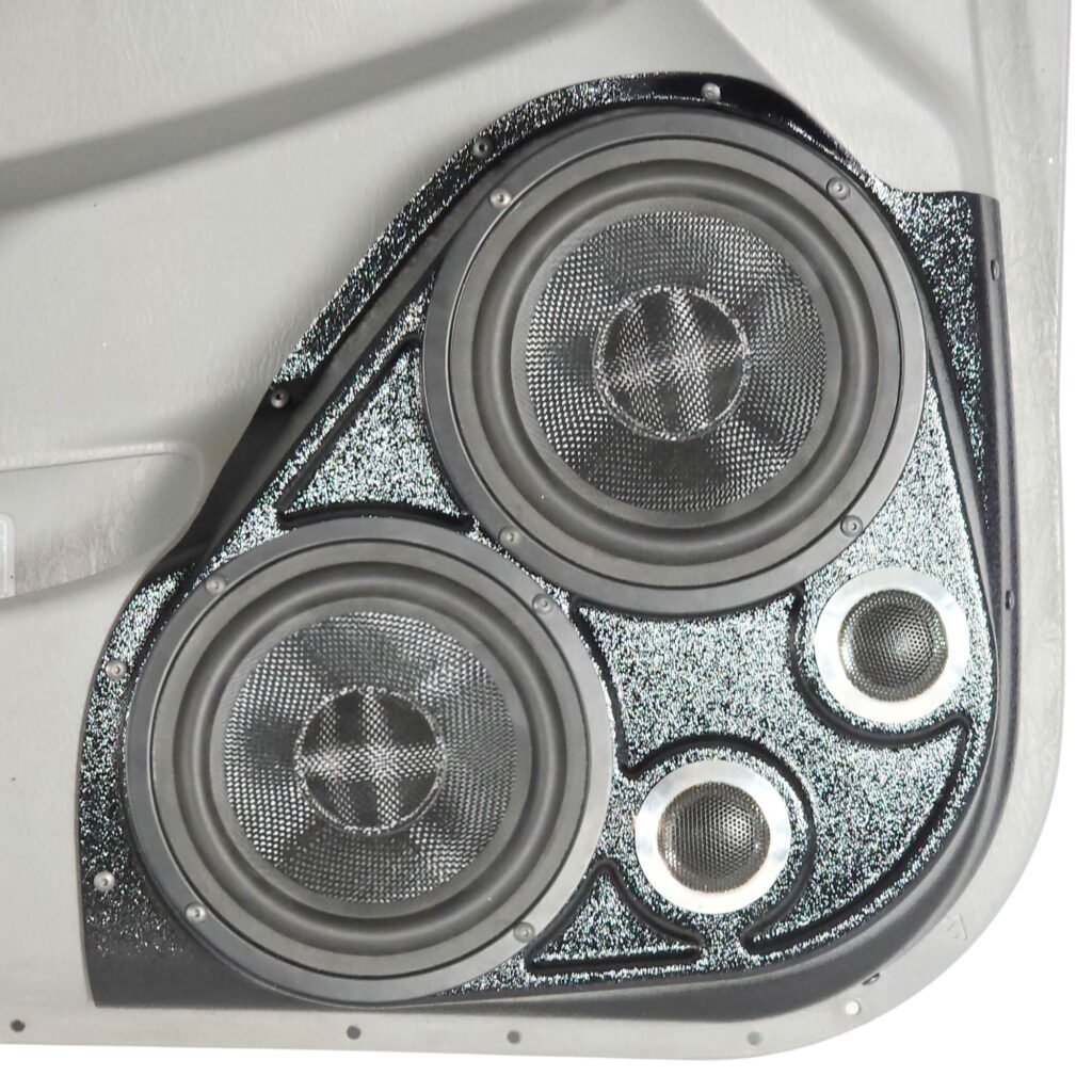 center ortho Speaker Upgrade for the Front Door of your 2009-2015 Toyota Tacoma. Easy installation of a Dual 6.5" Midrange and Dual Tweeter for the most powerful car stereo possible.