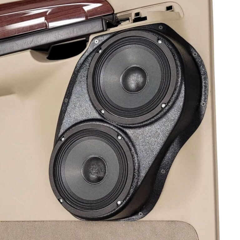 left 2 Speaker Upgrade for the Rear Door of your 1999-2007 Ford F250, F350. Easy installation of a Dual 6.5" Midrange for the most powerful car stereo possible.