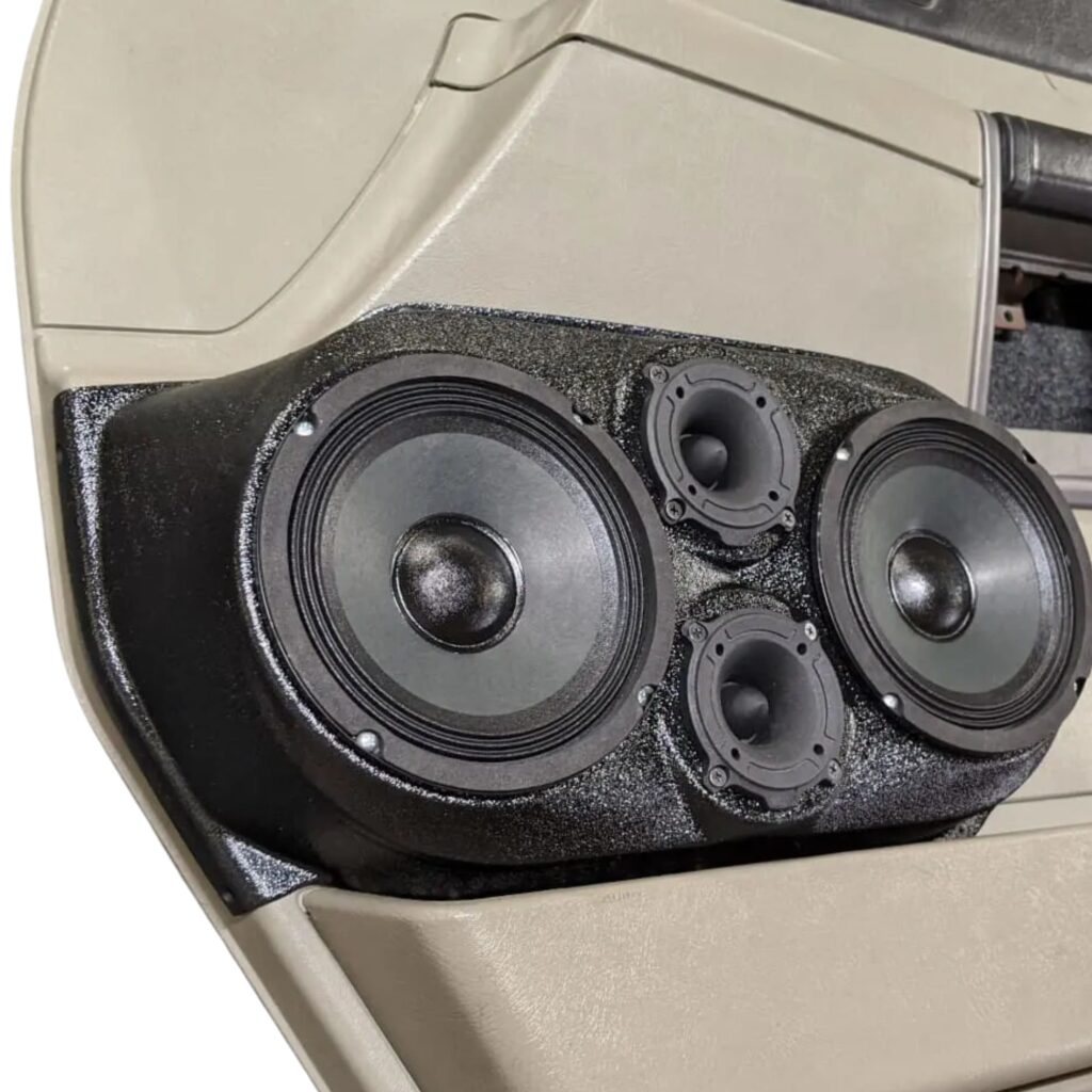 left 3 Speaker Upgrade for the Front Door of your 2004-2007 Hummer H2. Easy installation of a Dual 6.5" Midrange and Dual 3.5" Super Tweeter for the most powerful car stereo possible.