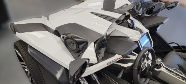 left ortho Speaker Upgrade for the Hood of your 2015-2021 Polaris Slingshot. Easy installation of a 6.5" and 3.5" Midrange or Tweeter for the most powerful car stereo possible.