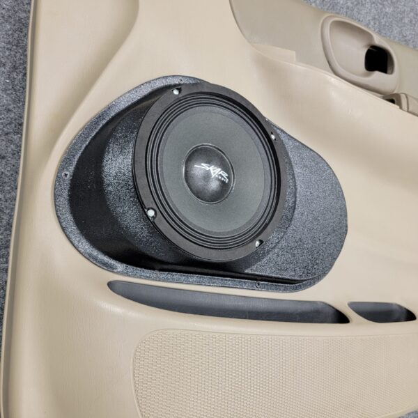 left ortho Speaker Upgrade for the Front Door of your 1999-2003 Ford F150. Easy installation of a 8" and 3.5" Super Tweeter for the most powerful car stereo possible.