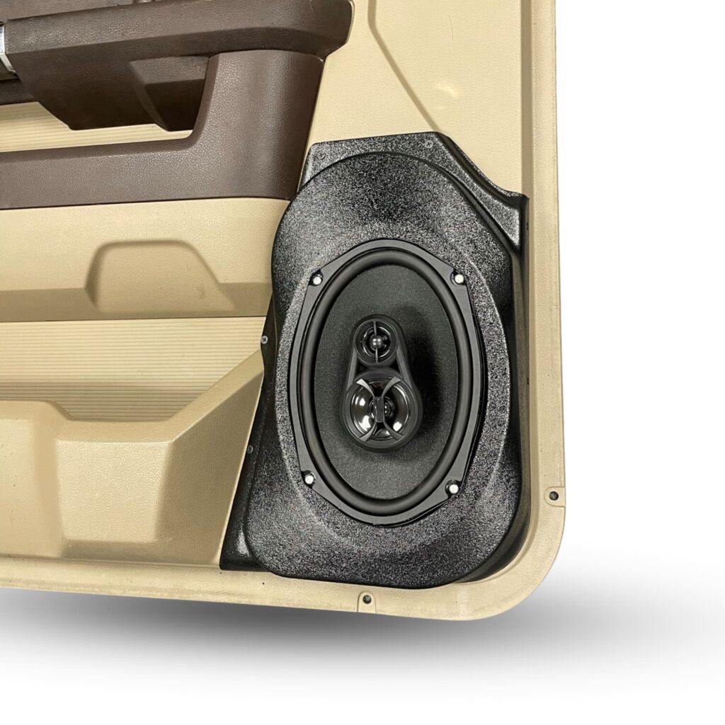 right ortho Speaker Upgrade for the Front Door of your 2009-2018 Dodge Ram 1500, 2500. 2019-2024 Dodge Ram 2500, 1500 Classic. Easy installation of a 6x9" Speaker for the most powerful car stereo possible.