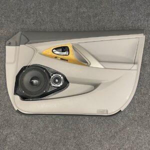 top center Speaker Upgrade for the Front Door of your 2007-2011 Toyota Camry. Easy installation of a 8" and 3.5" Super Tweeter for the most powerful car stereo possible.