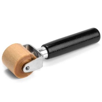207_-_wooden_hand_roller_side_500__90434