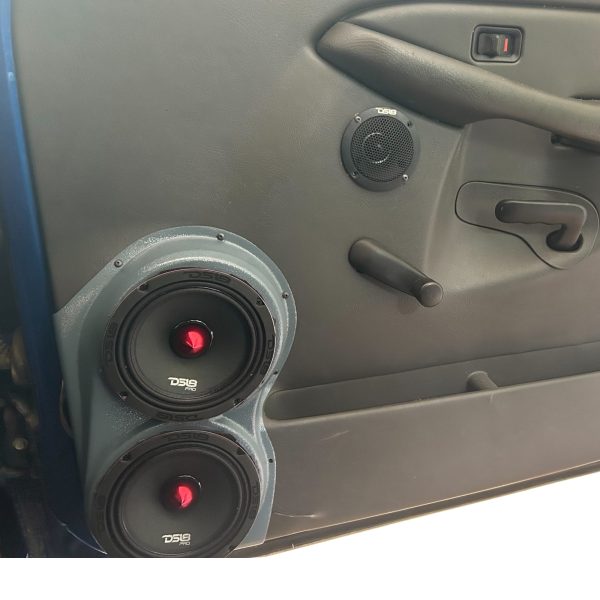 customer image Speaker Upgrade for the Front Door of your 2000-2006 Chevrolet Silverado, GMC Sierra. Easy installation of a Dual 6.5" Midrange for the most powerful car stereo possible.