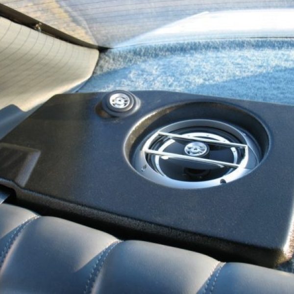 customer image Speaker Upgrade for the Rear Deck of your 1992-1996 Chevrolet Caprice, Impala SS. Easy installation of a 6.5" Component Set for the most powerful car stereo possible.