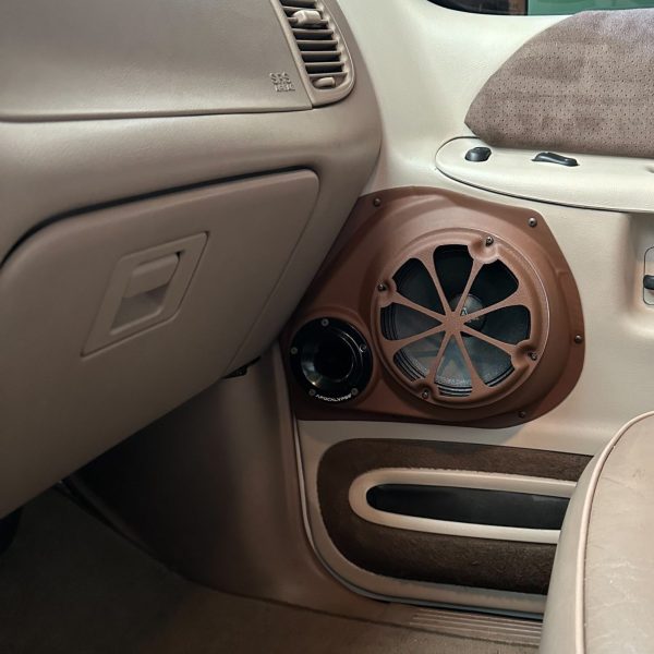 Front Door Custom Speaker Pods for the 1997-2001 Ford Explorer to hold 6.5 in and 3.5 in  speakers for car audio installation upgrade