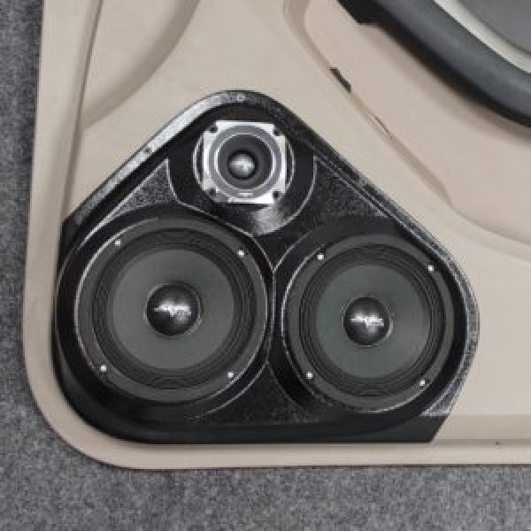 center ortho Speaker Upgrade for the Front Door of your 2003-2009 Toyota 4Runner. Easy installation of a Dual 6.5" Midrange and Single 3.5" Super Tweeter for the most powerful car stereo possible.