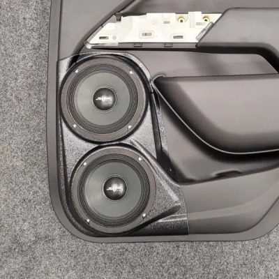 center ortho Speaker Upgrade for the Rear Door of your 2015-2022 Chevrolet Colorado, GMC Canyon. Easy installation of a Dual 6.5" Midrange for the most powerful car stereo possible.