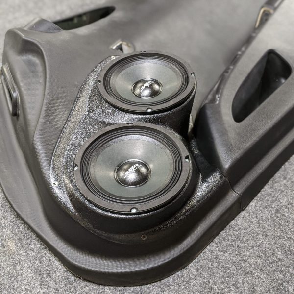 left 2 Speaker Upgrade for the Front Door of your 2002-2008 Nissan 350Z. Easy installation of a Dual 6.5" Midrange for the most powerful car stereo possible.