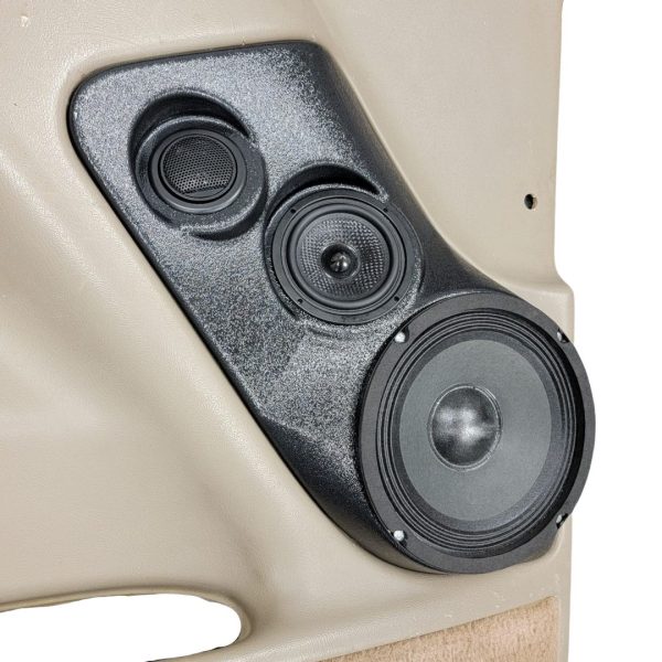 left ortho Speaker Upgrade for the Front Door of your 2000-2006 Chevrolet Tahoe, Suburban, Avalanche, Silverado. GMC Yukon, Sierra. Cadillac Escalade. Easy installation of a 6.5" Three Way Speaker System for the most powerful car stereo possible.