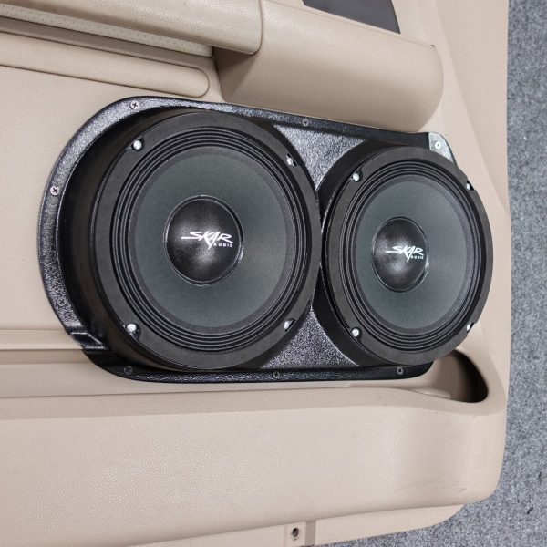 left ortho Speaker Upgrade for the Front Door of your 2003-2006 Ford Expedition. Easy installation of a Dual 8" Midrange for the most powerful car stereo possible.