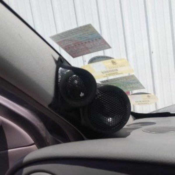 A-Pillar Custom Speaker Pods for the 2006-2009 Chevrolet Trailblazer GMC Envoy to hold 3.5 in and 2.0 in  speakers for car audio installation upgrade