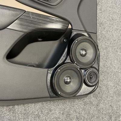 Front Door Custom Speaker Pods for the 2014-2023 Jeep Cherokee to hold Dual 6.5 in and 3.5 in speakers for car audio installation upgrade