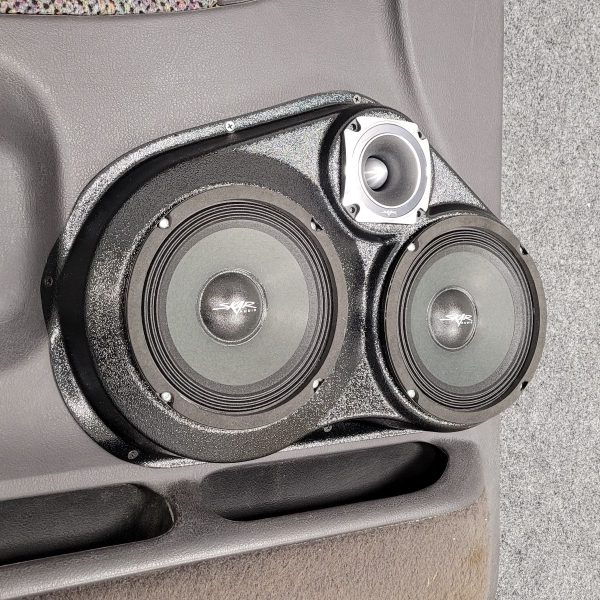 left ortho Speaker Upgrade for the Front Door of your 1994-2001 Dodge Ram. Easy installation of a Dual 6.5" Midrange and Single 3.5" Super Tweeter for the most powerful car stereo possible.