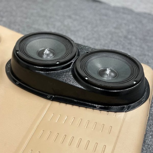 left ortho Speaker Upgrade for the Rear Door of your 1998-2000 Dodge Durango. Easy installation of a Dual 6.5" Midrange for the most powerful car stereo possible.