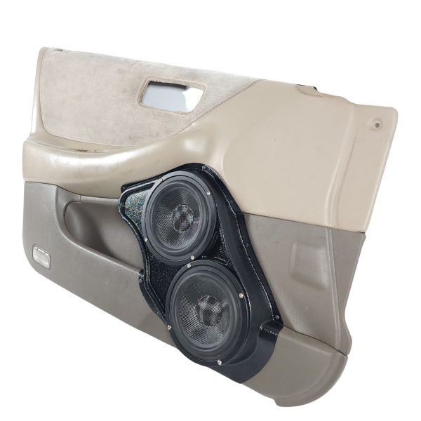 right full Speaker Upgrade for the Front Door of your 1998-2002 Honda Accord Sedan. Easy installation of a Dual 6.5" Midrange for the most powerful car stereo possible.