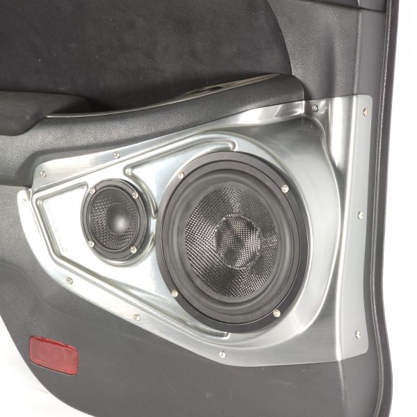 right ortho Speaker Upgrade for the Rear Door of your 2003-2007 Honda Accord Sedan. Easy installation of a 6.5" and 3.5" Midrange or Tweeter for the most powerful car stereo possible.