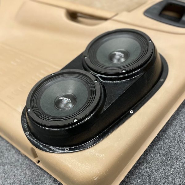 Rear Door Custom Speaker Pods for the 1998-2000 Dodge Dakota Durango to hold Dual 6.5 in  speakers for car audio installation upgrade